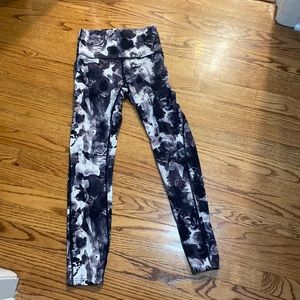 lulu floral leggings